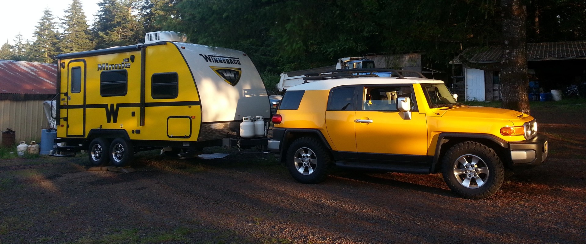 Can the Toyota FJ Cruiser Tow a Caravan?